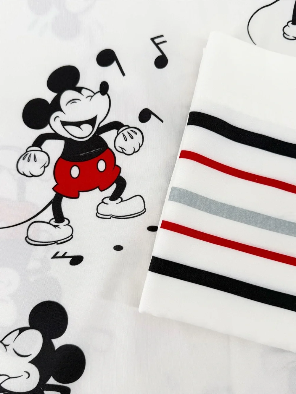 Disney Mickey Mouse Full Sheet Set Jay Franco Microfiber Bedding White Red Flaw